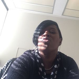 Meet your Posher, Latricia